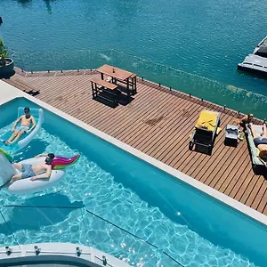  Guest house Island Secret Mooloolaba